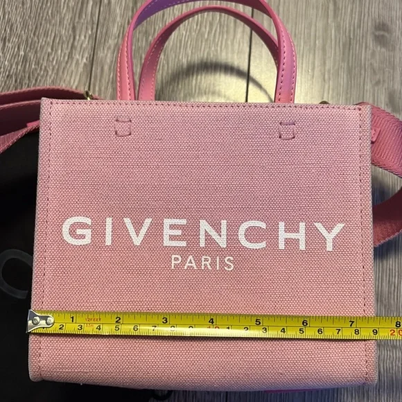 Givenchy Sling Authentic - Picture 12 of 15